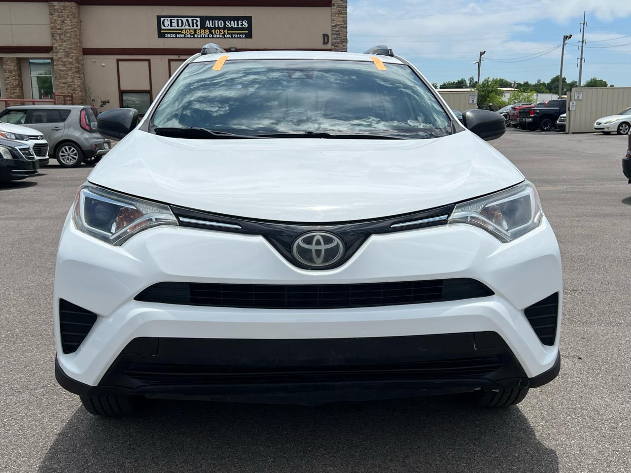 Toyota RAV4 LE 2017