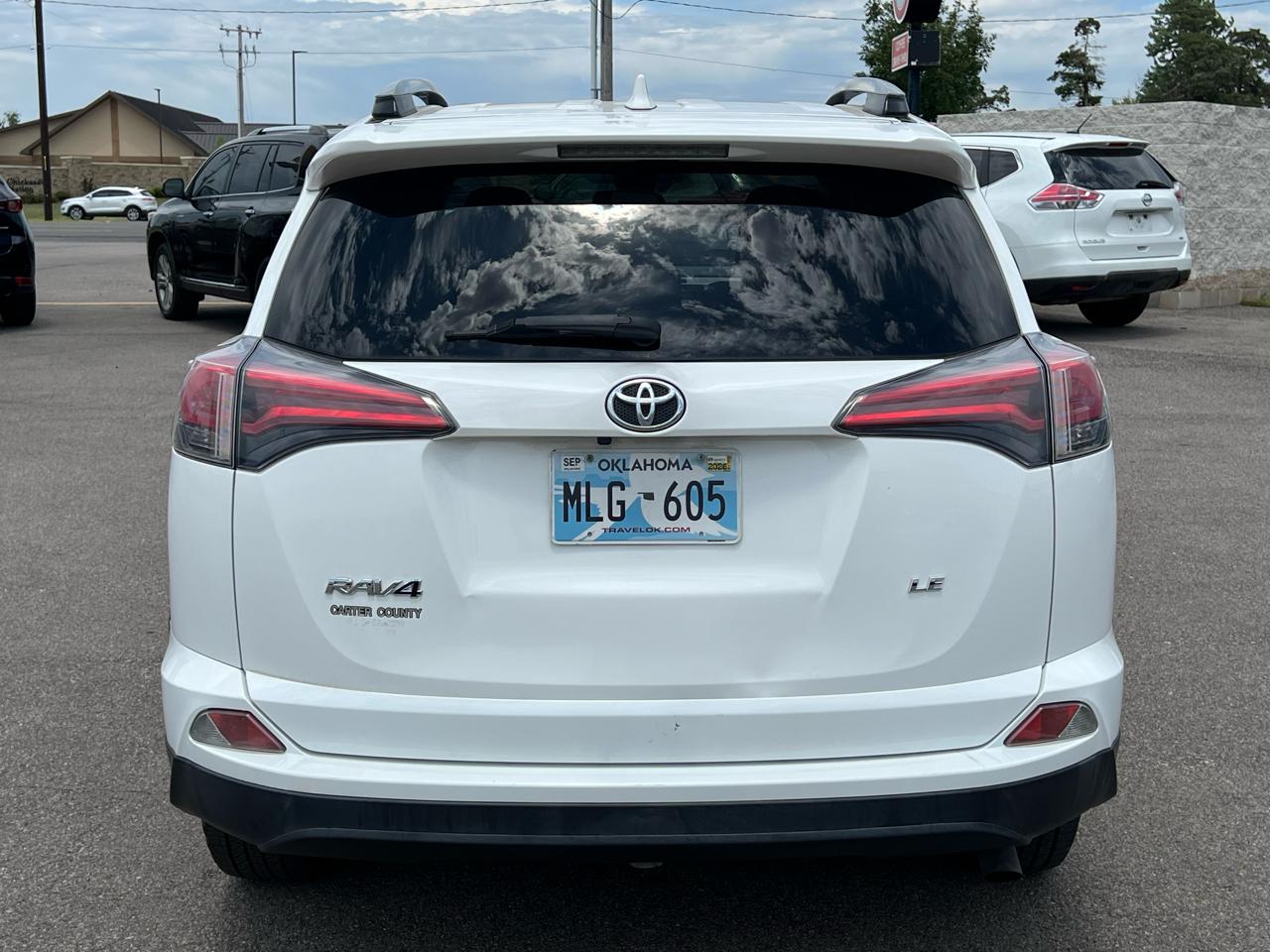 Toyota RAV4 LE 2017