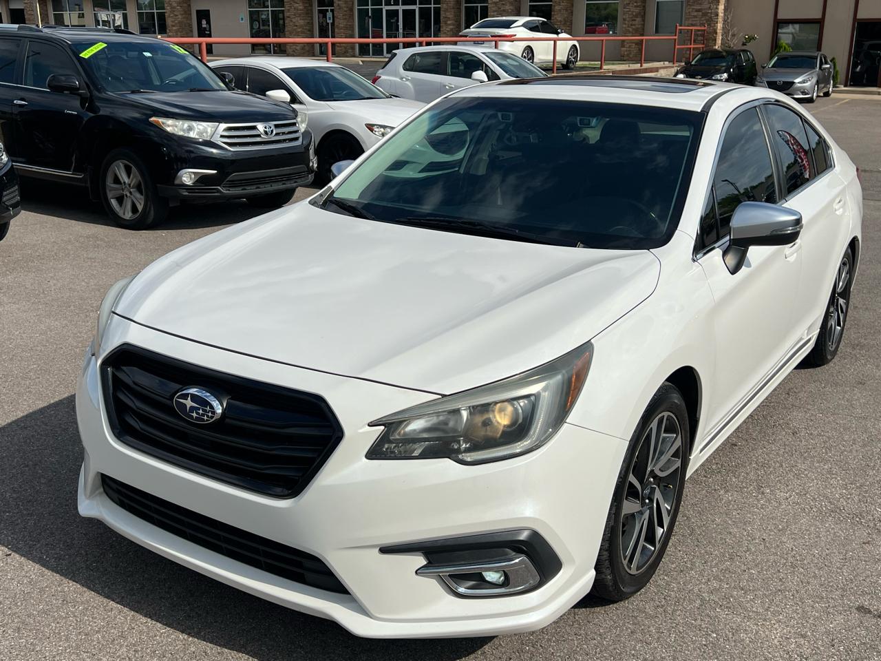 2019 Subaru Legacy 2.5i Sport's photo