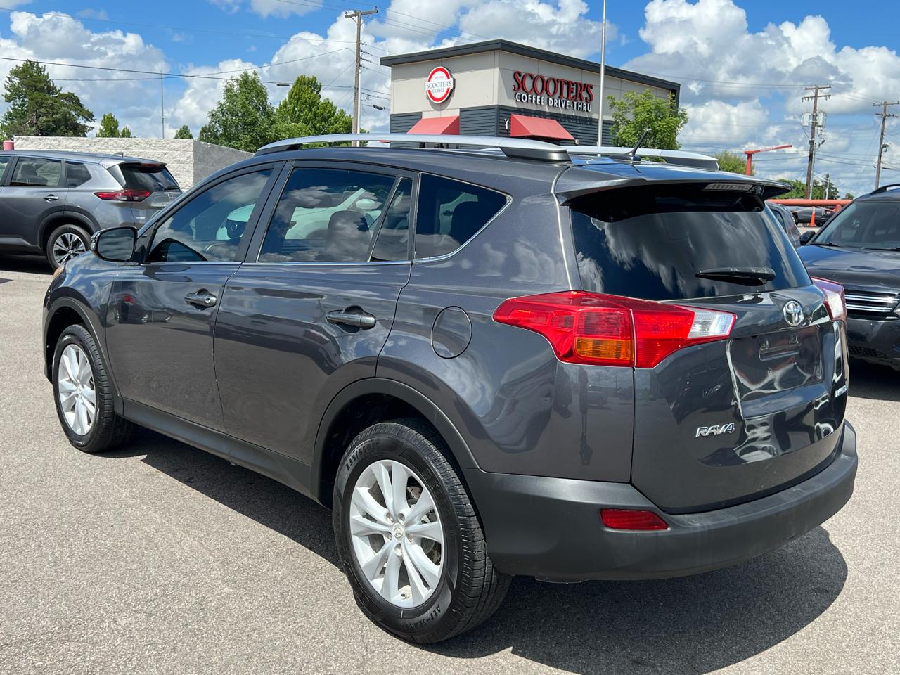 Toyota RAV4 Limited FWD 2015
