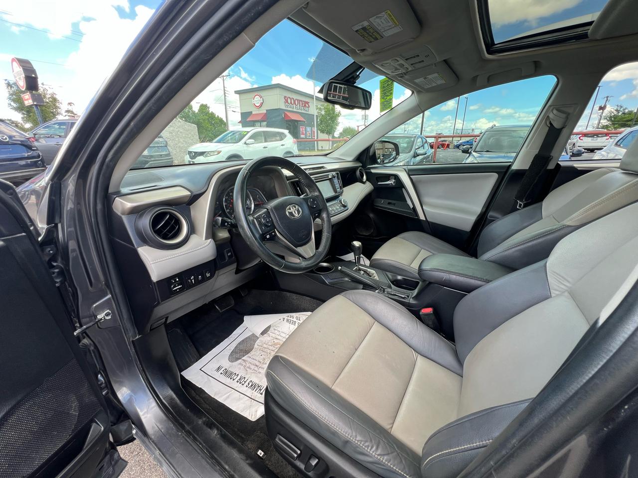 Toyota RAV4 Limited FWD 2015