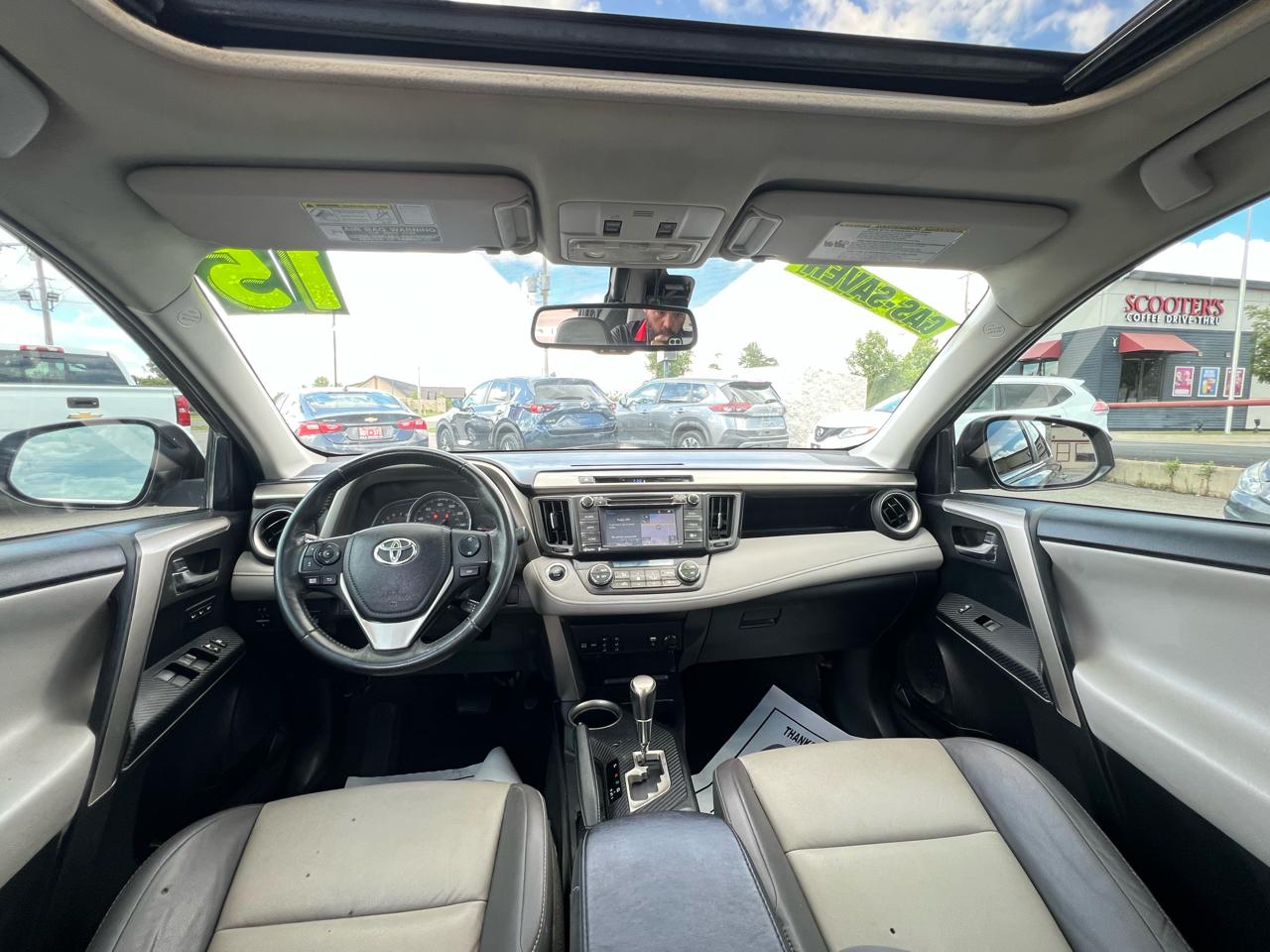 Toyota RAV4 Limited FWD 2015