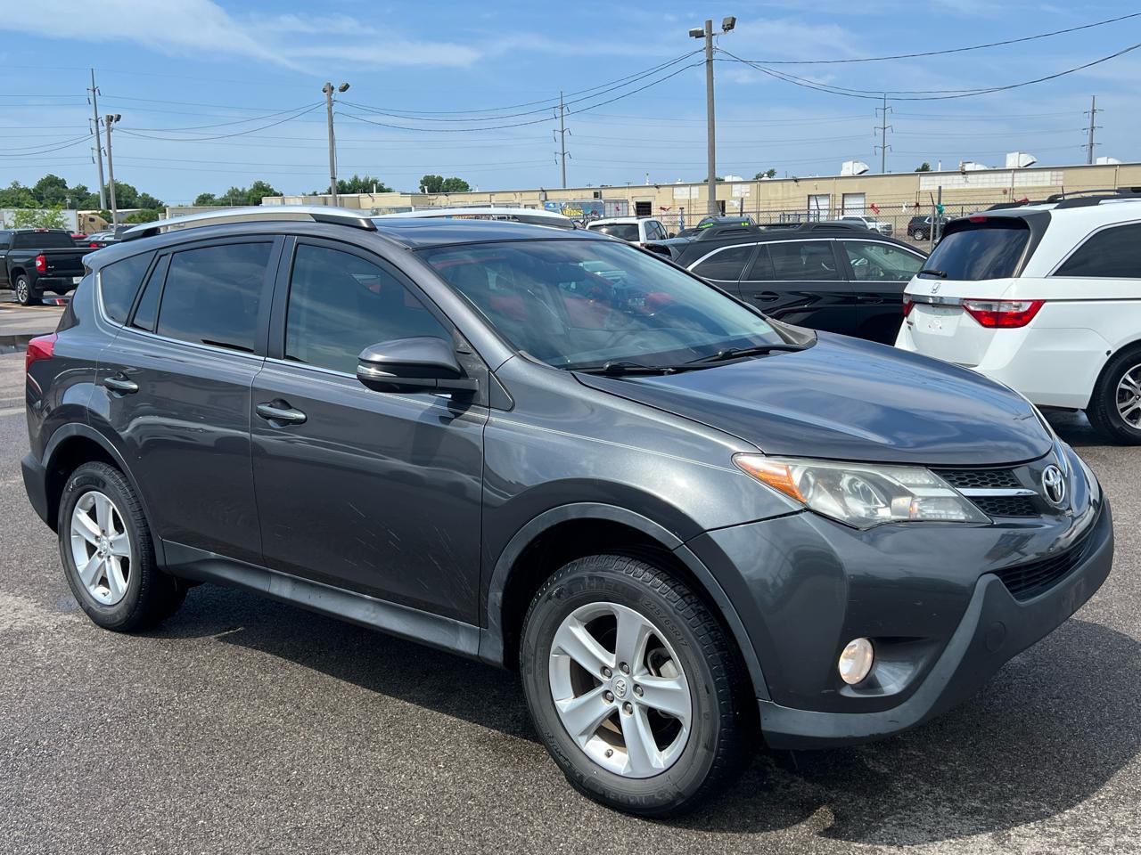 Toyota RAV4 XLE FWD 2013