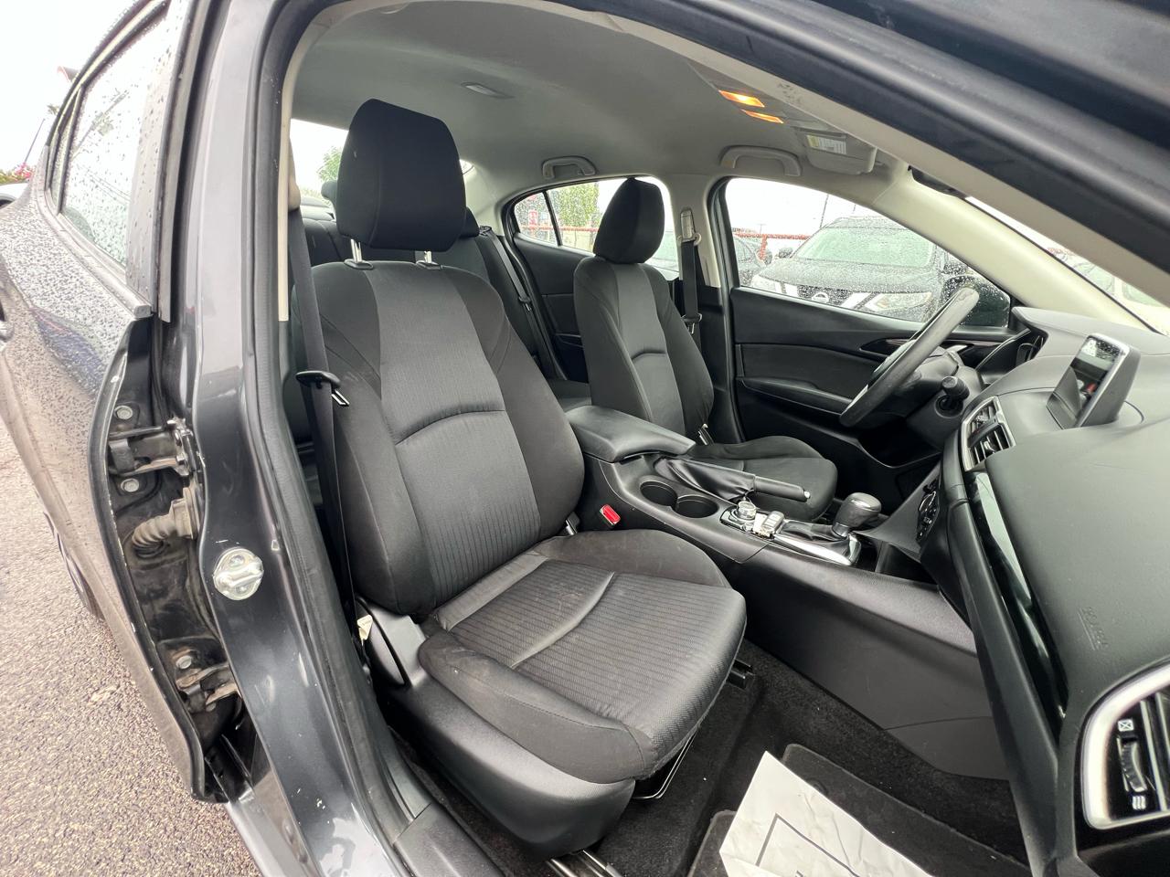 Mazda MAZDA3 i Sport AT 4-Door 2016