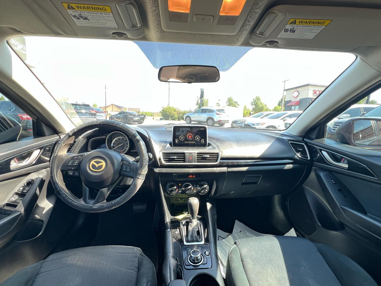 Mazda MAZDA3 i Sport MT 5-Door 2015