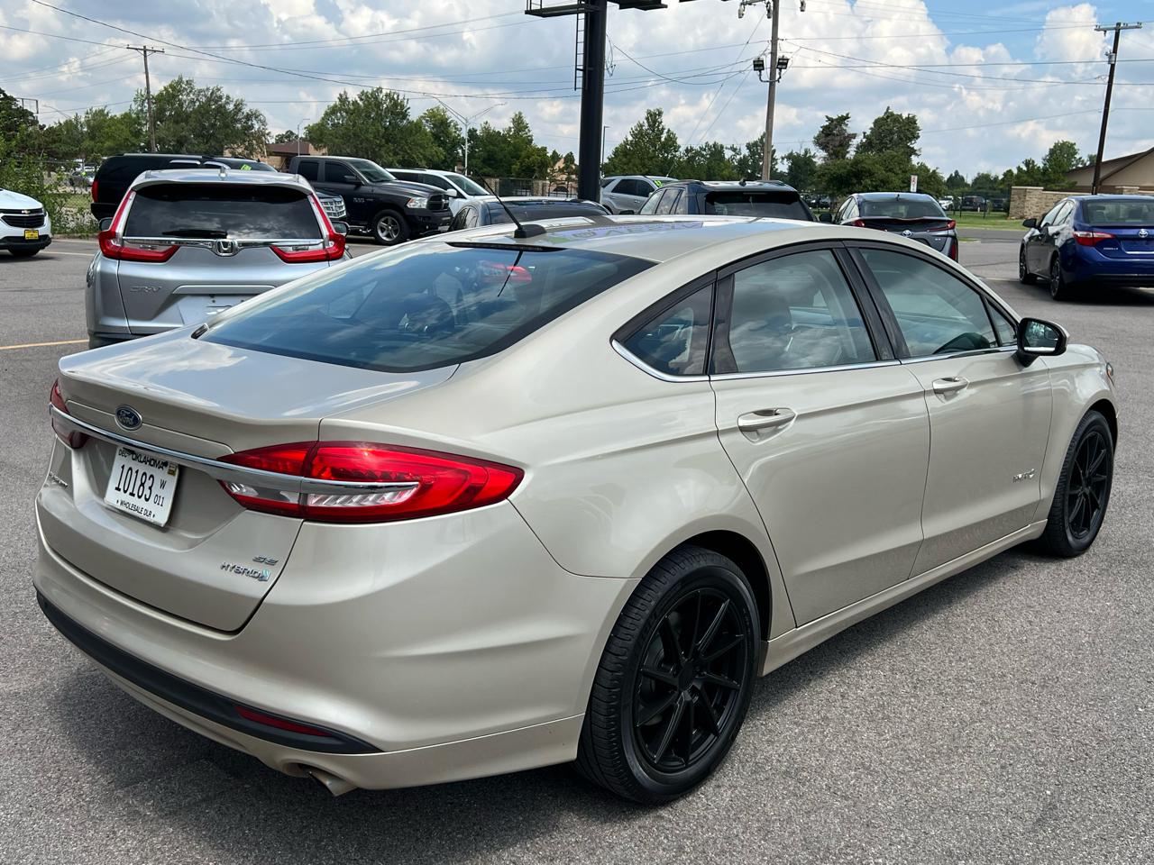 Ford Fusion Hybrid SE 2017
