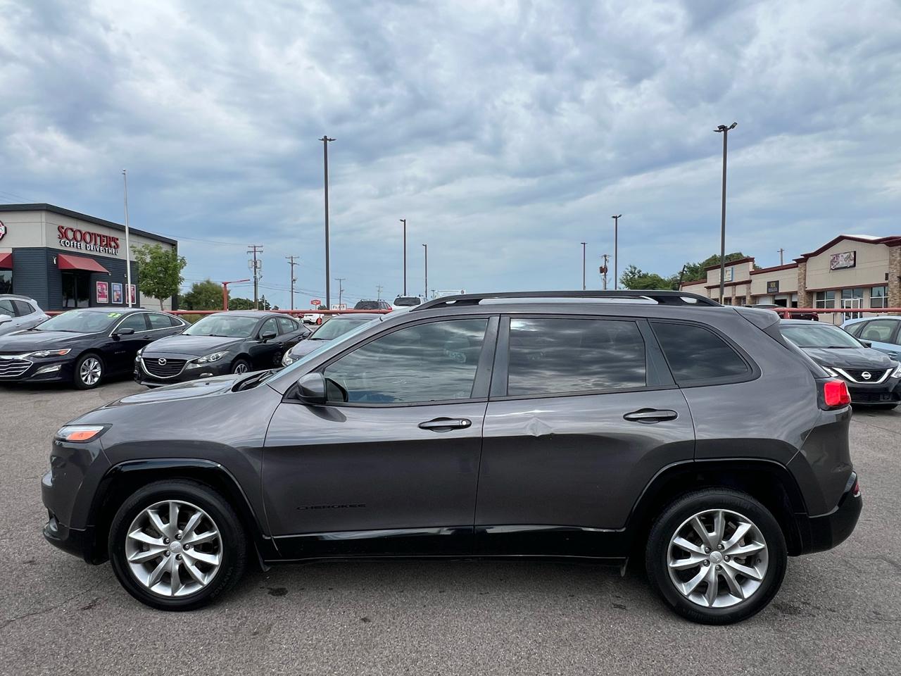 Jeep Cherokee Latitude FWD 2018