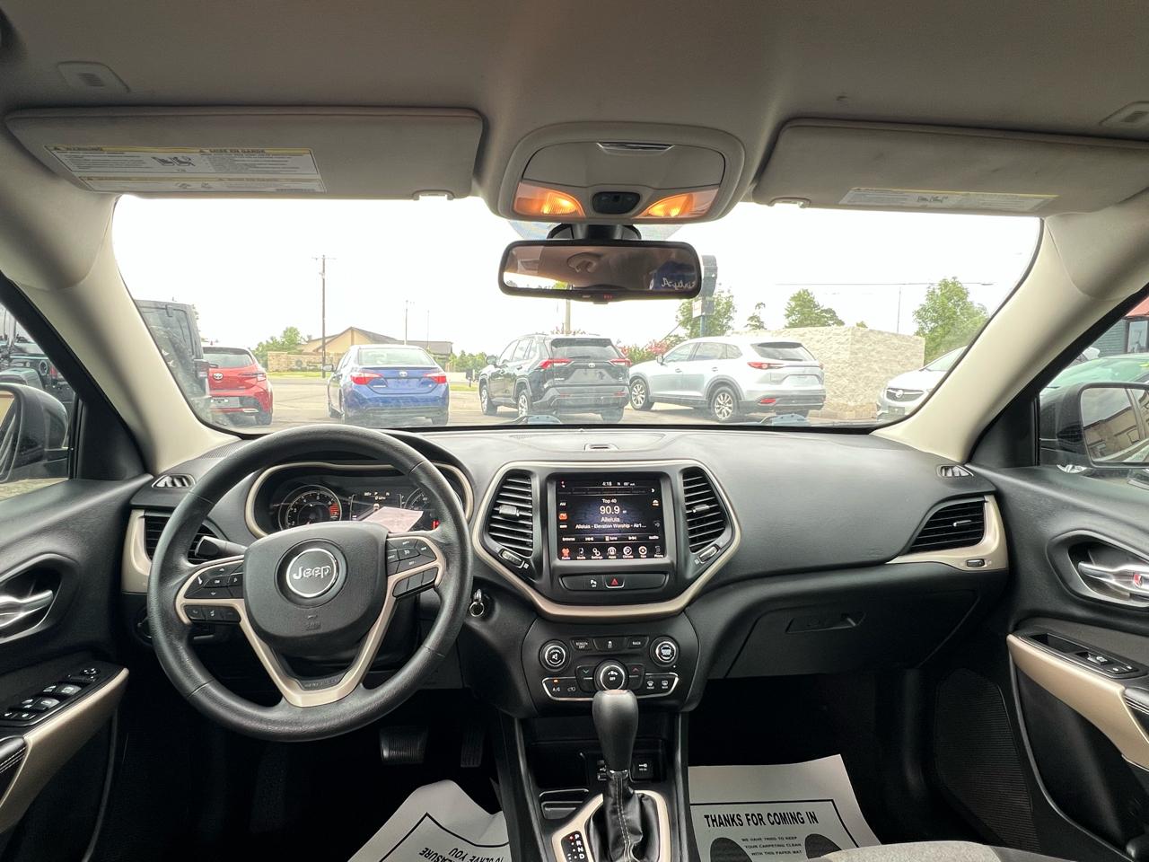 Jeep Cherokee Latitude FWD 2018