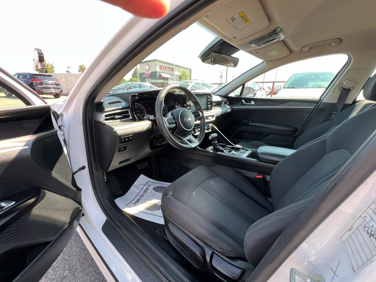 Kia K5 LXS 2021