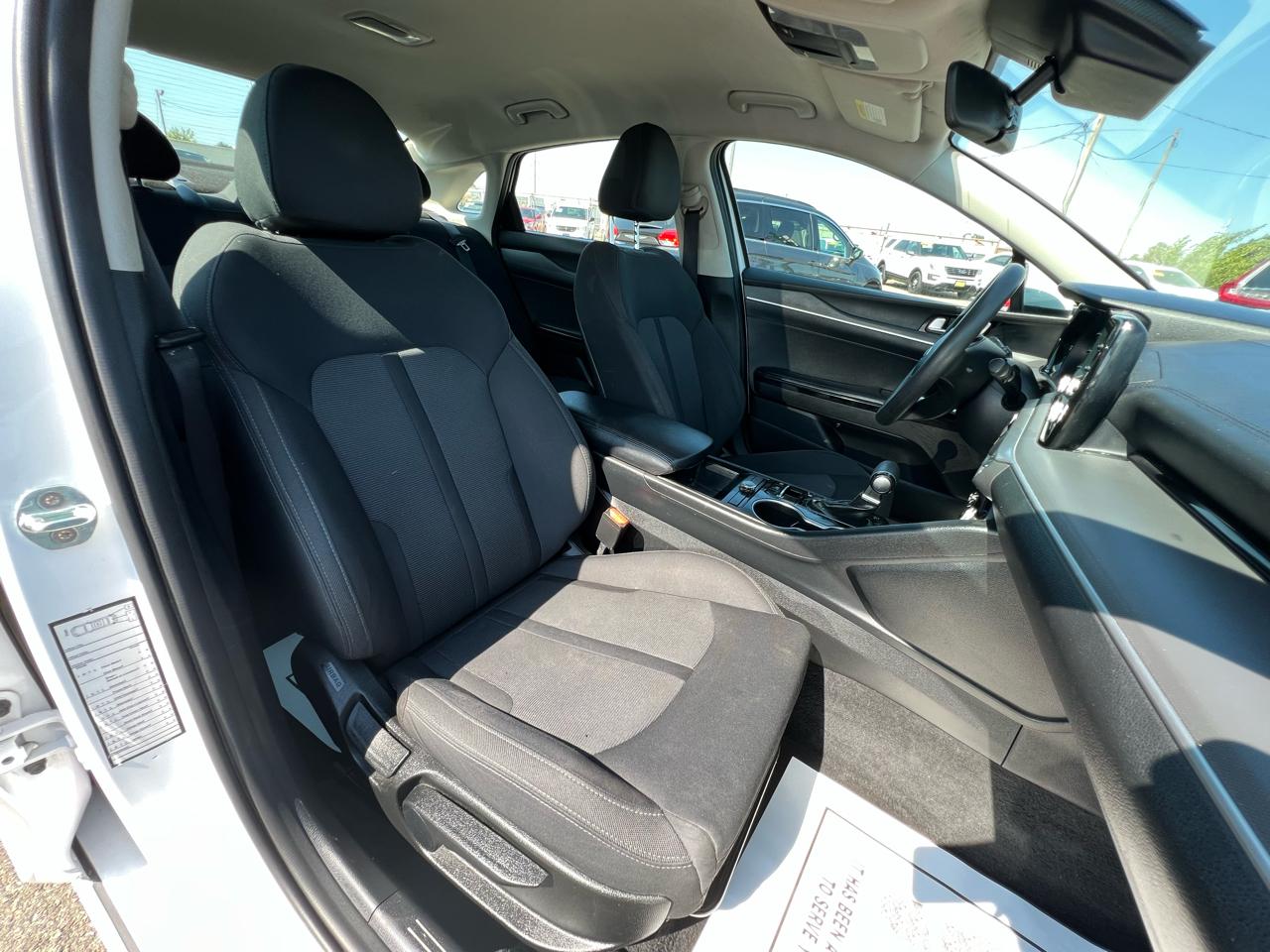 Kia K5 LXS 2021