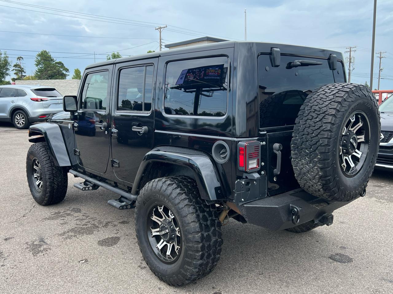 Jeep Wrangler Unlimited Sahara 4WD 2015