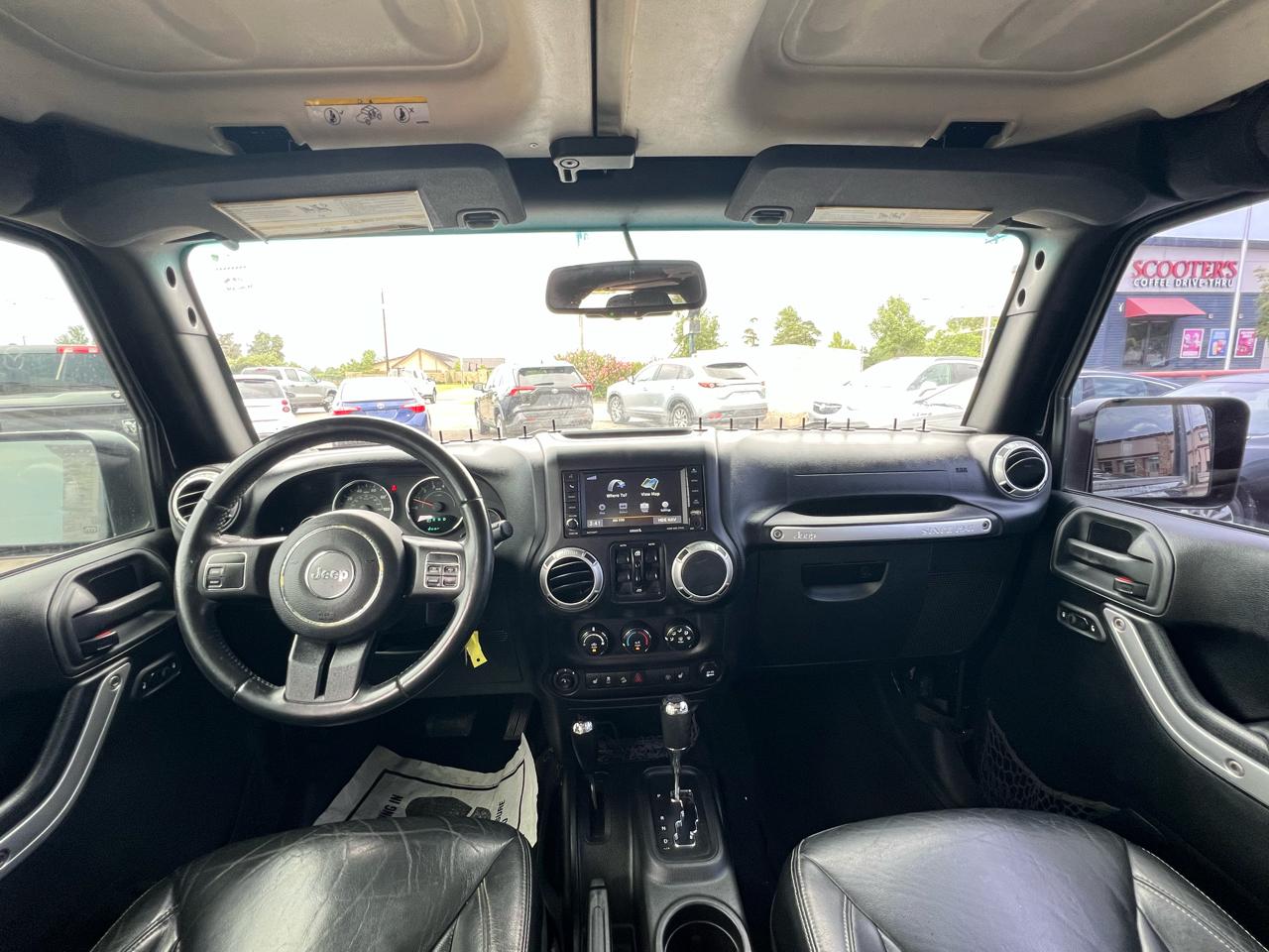 Jeep Wrangler Unlimited Sahara 4WD 2015