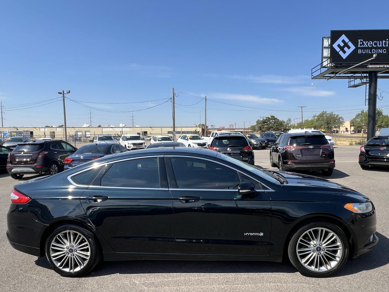 Ford Fusion Hybrid SE 2014