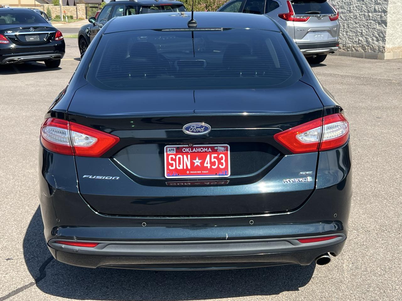 Ford Fusion Hybrid SE 2014