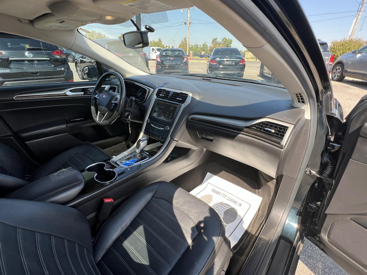 Ford Fusion Hybrid SE 2014