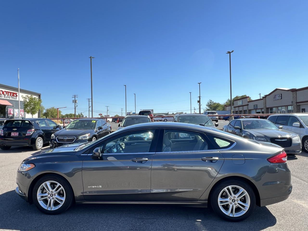 Ford Fusion Hybrid SE 2018
