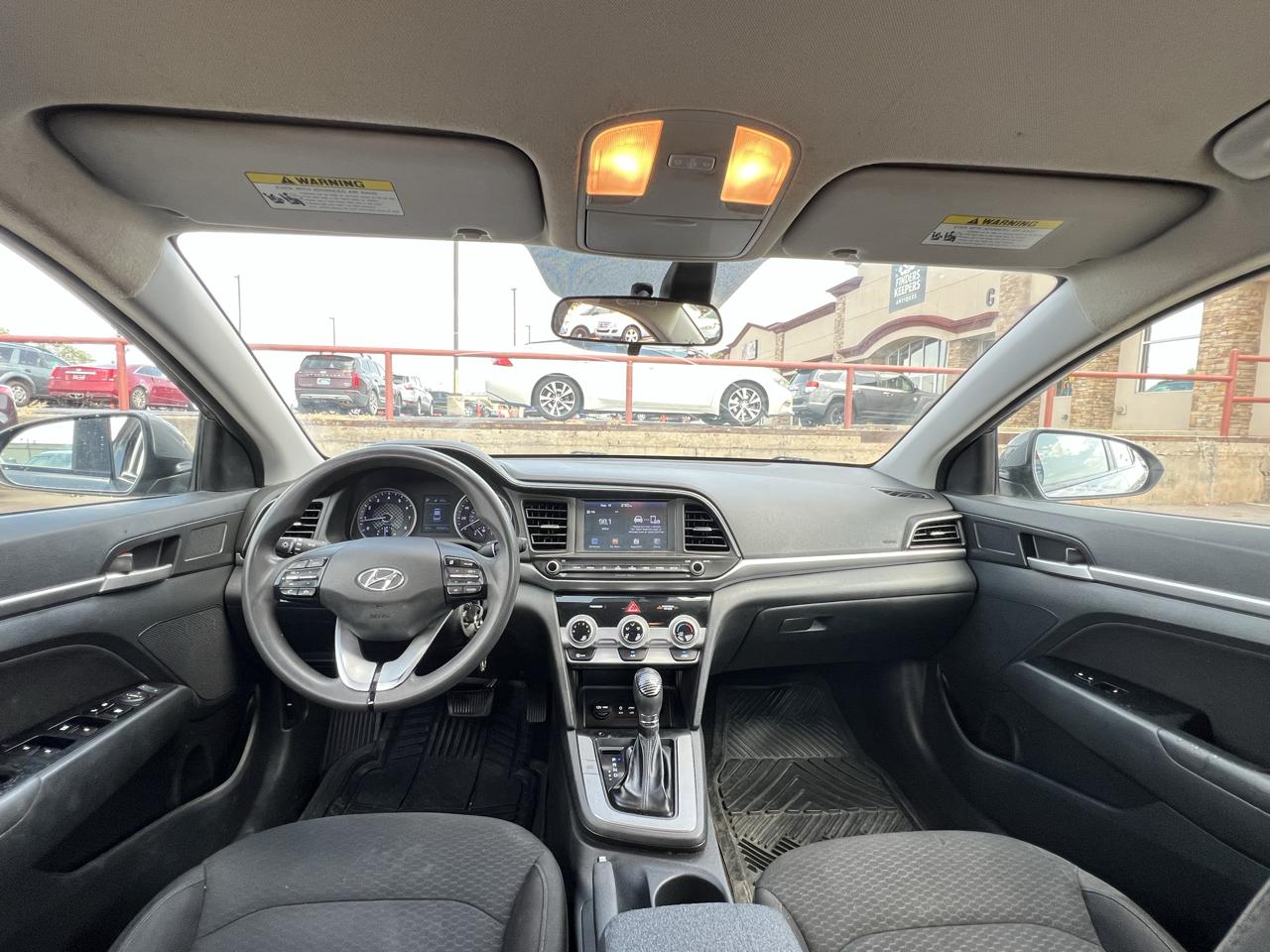 Hyundai Elantra Limited 2019