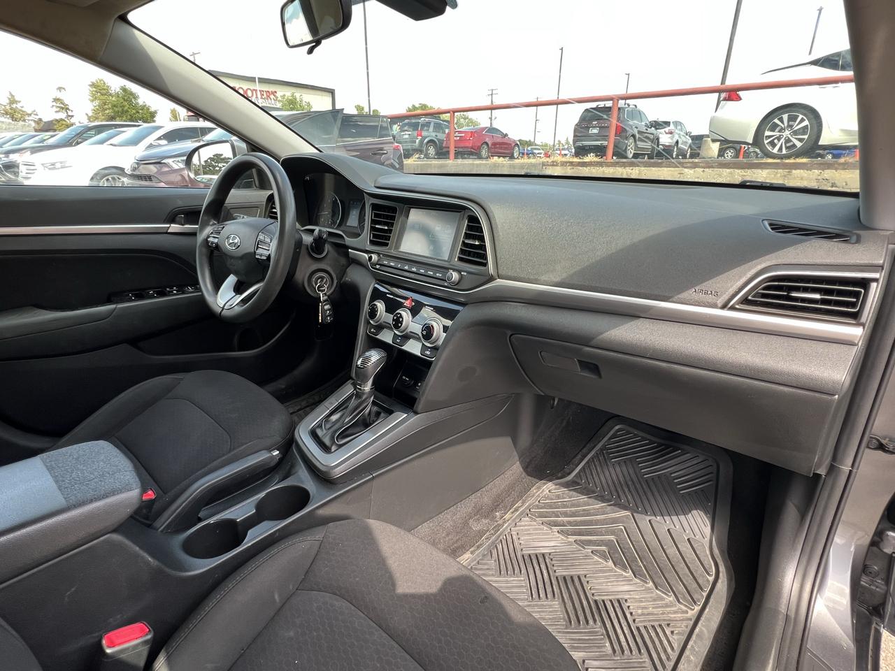 Hyundai Elantra Limited 2019