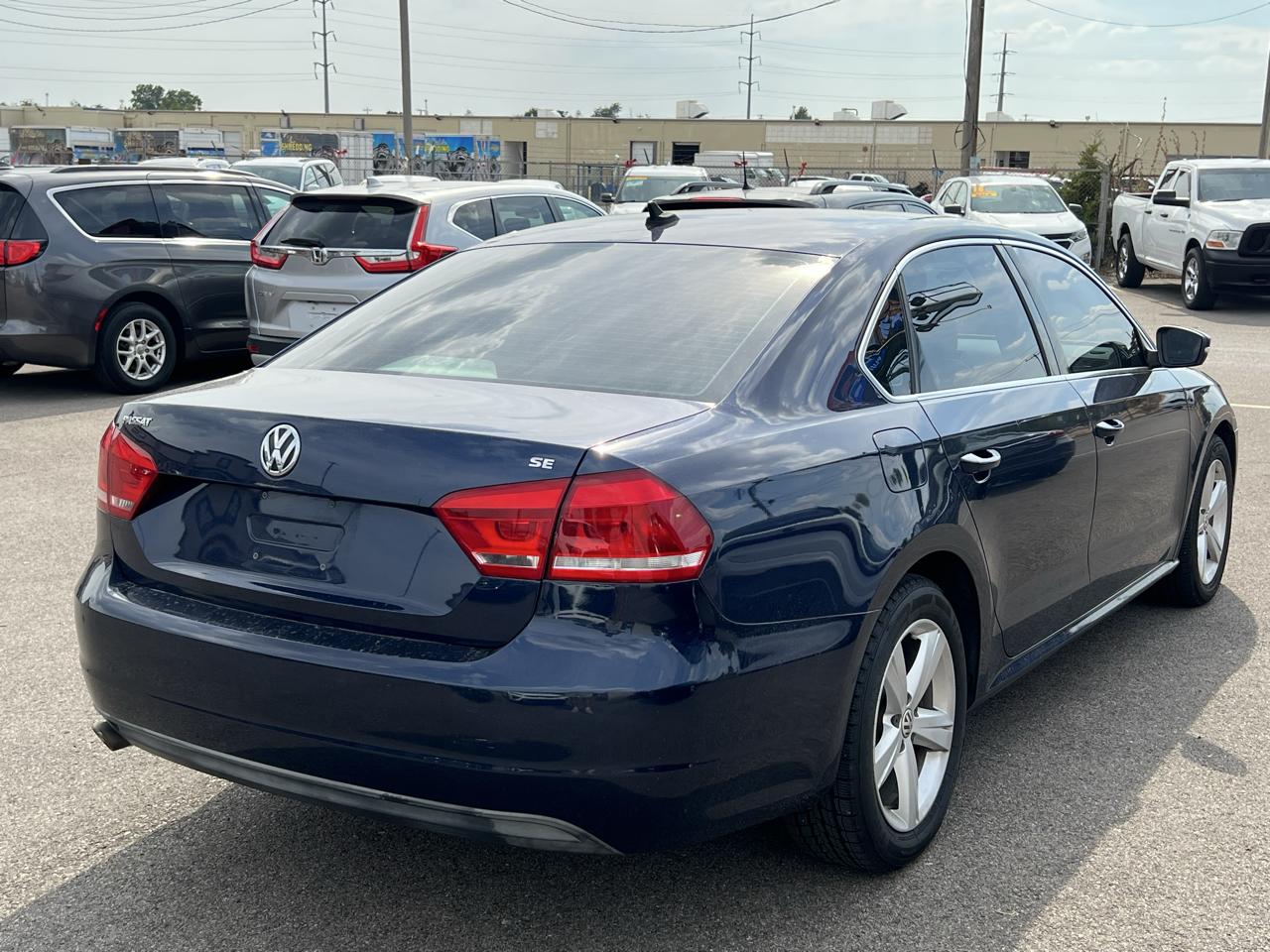 Volkswagen Passat  2013