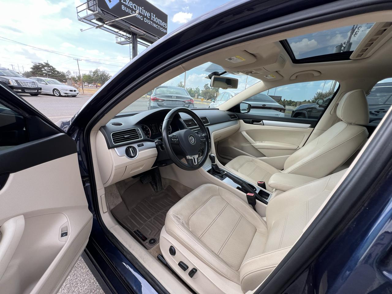 Volkswagen Passat  2013