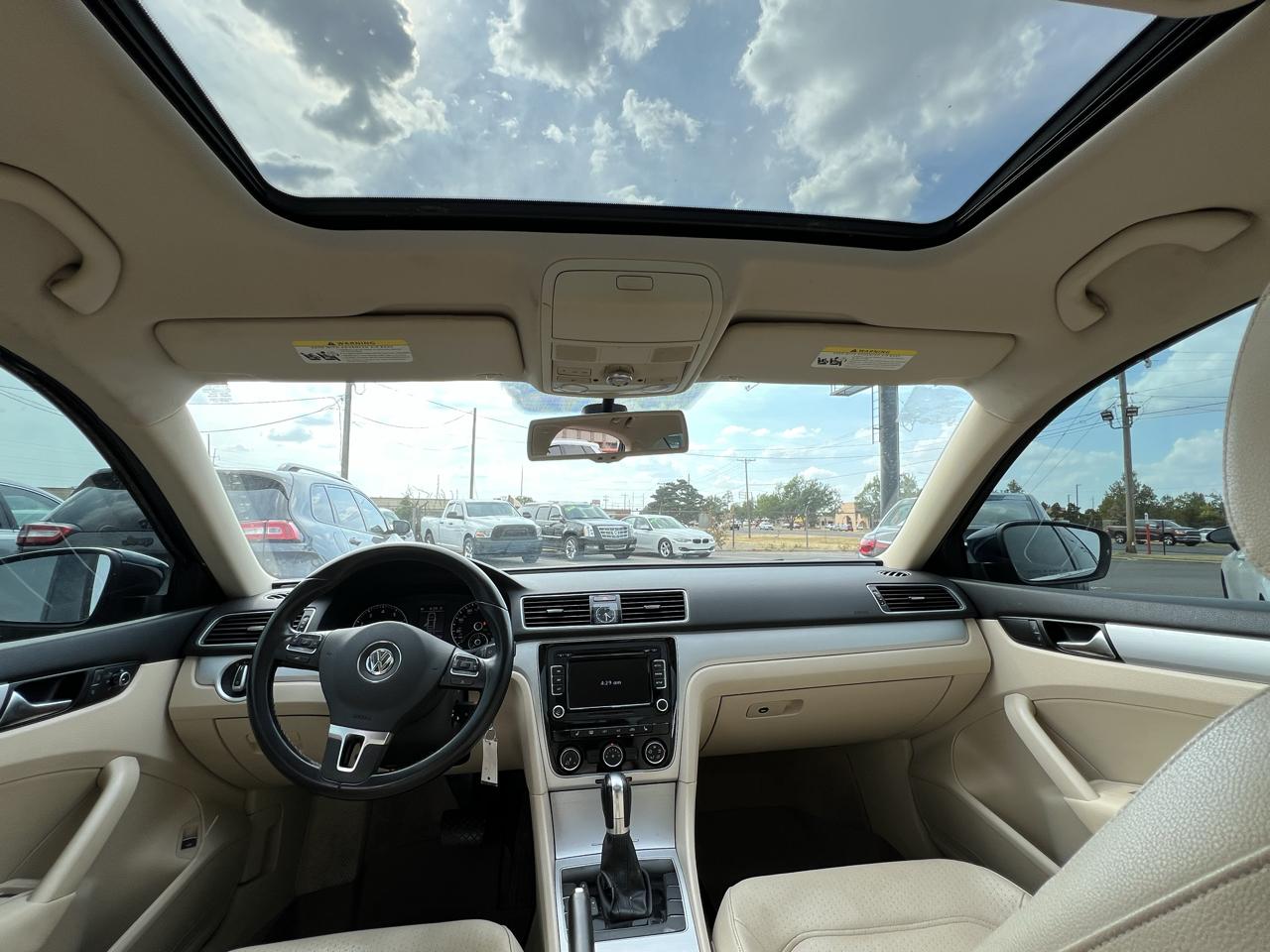 Volkswagen Passat  2013