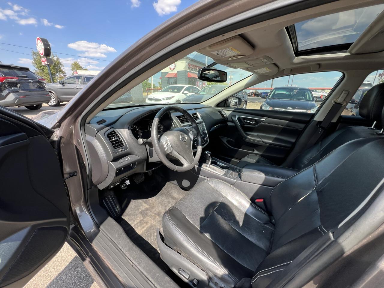 Nissan Altima 2.5 SL Sedan 2017