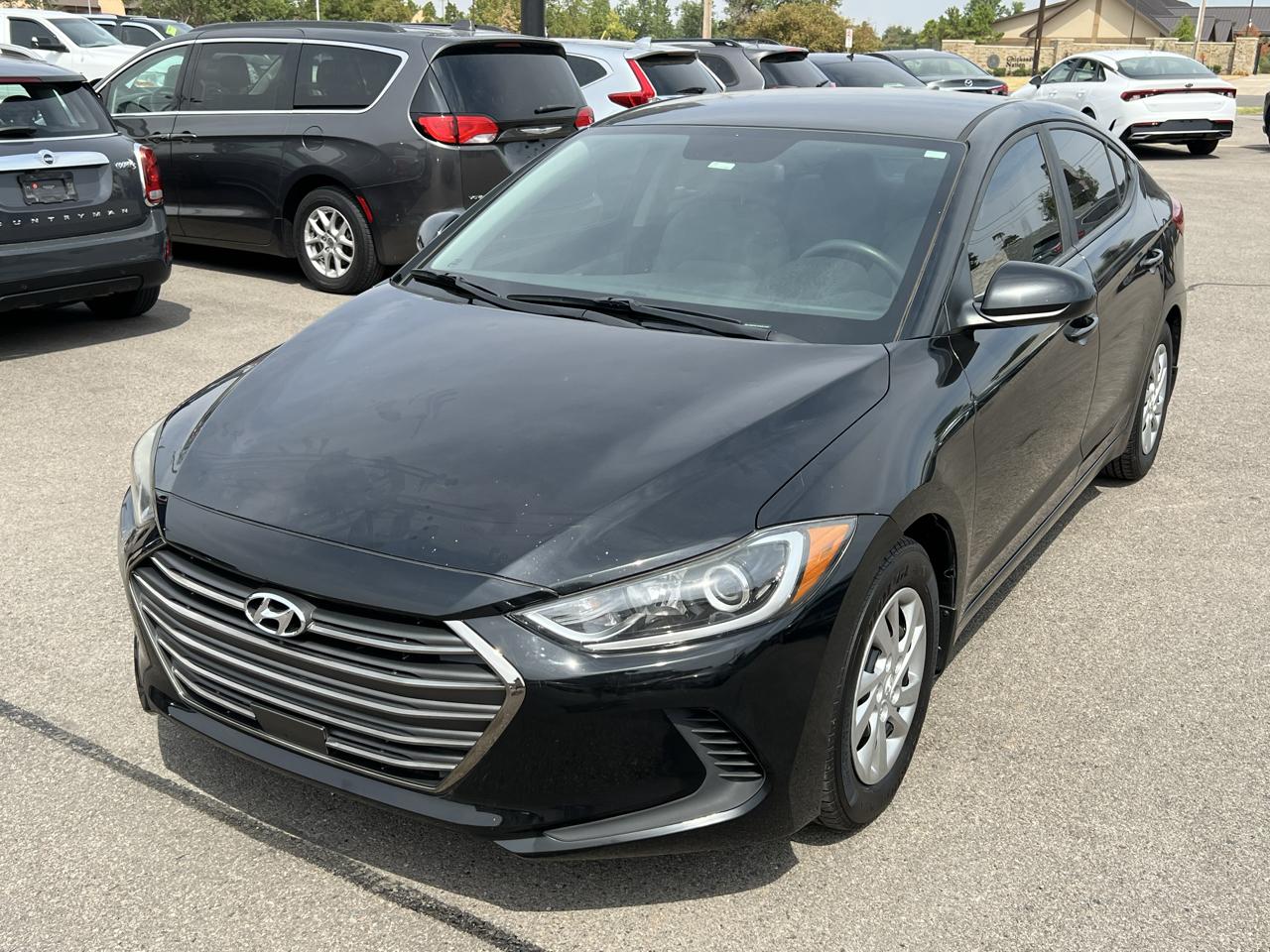 2017 Hyundai Elantra SE 6AT