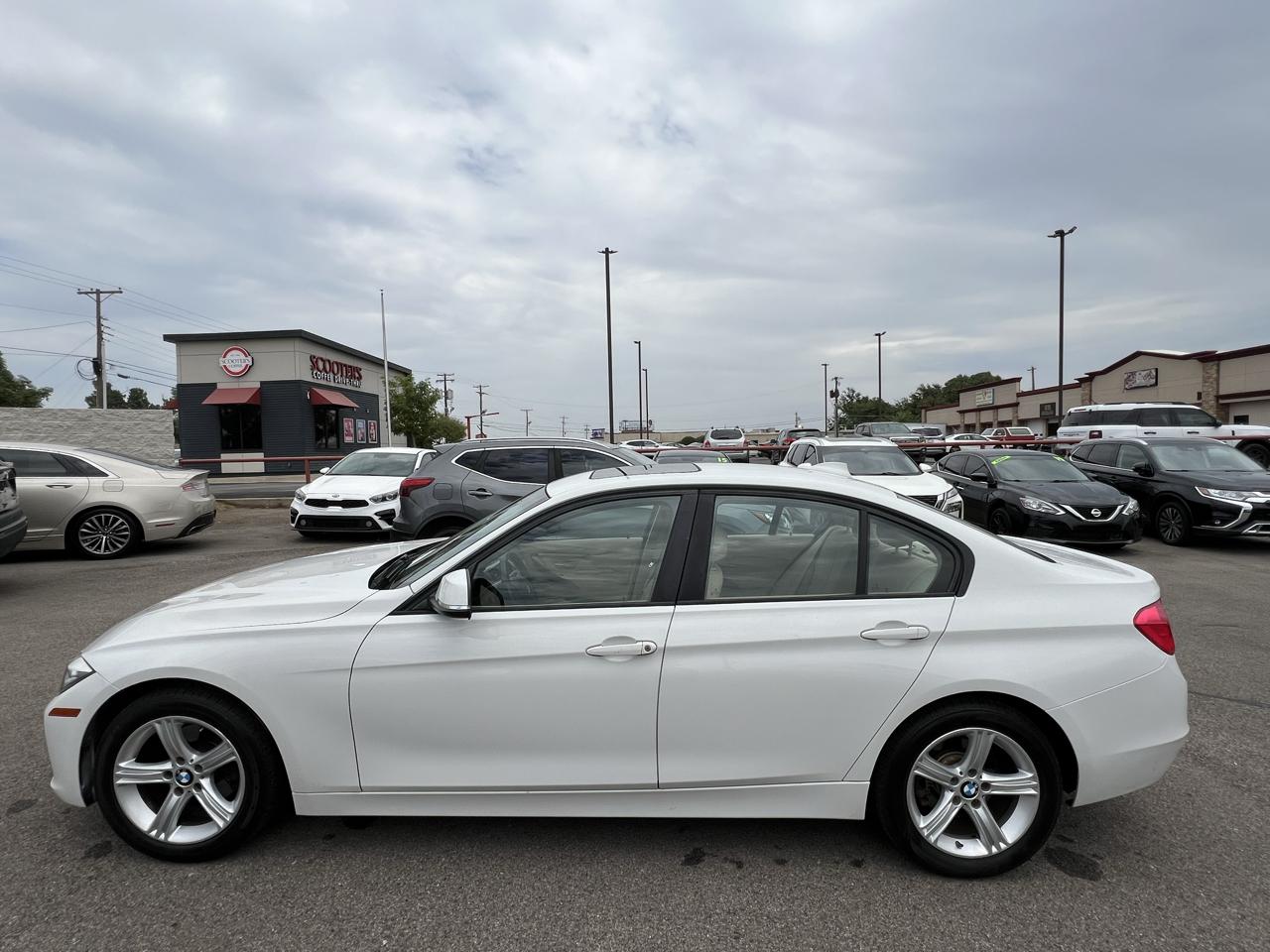 BMW 3-Series 328i Sedan 2013