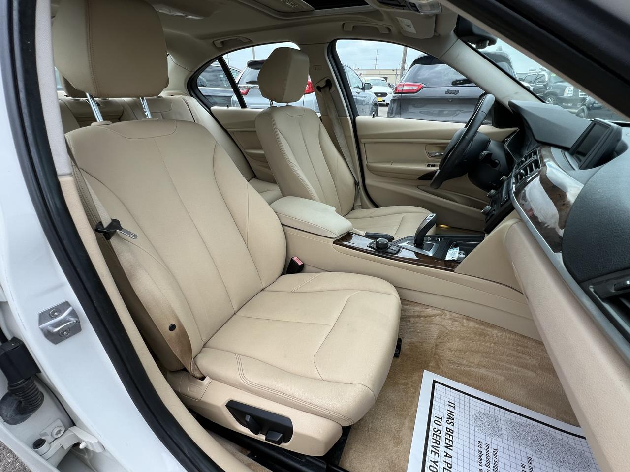 BMW 3-Series 328i Sedan 2013