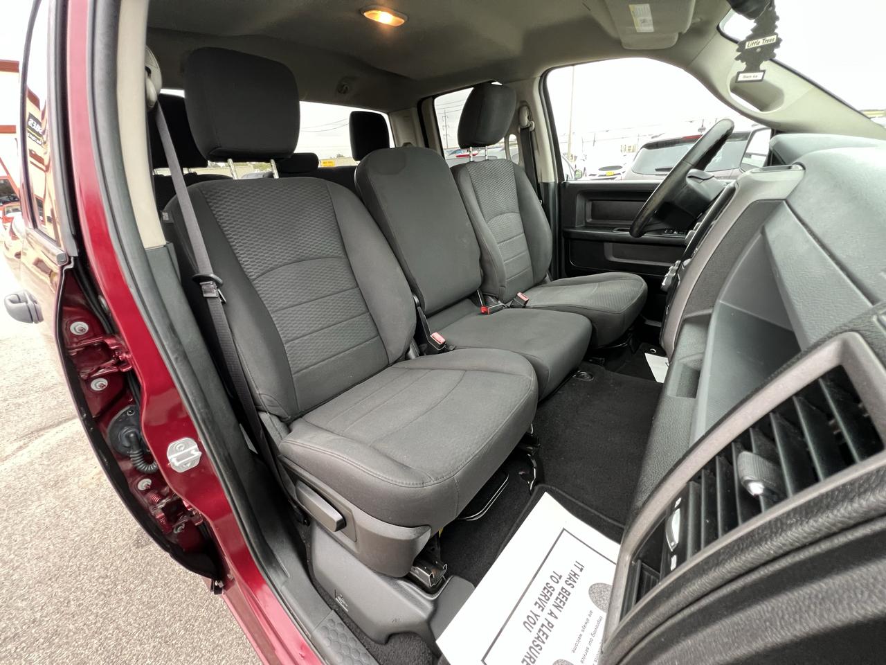 RAM 1500 Classic Tradesman Quad Cab 2WD 2019