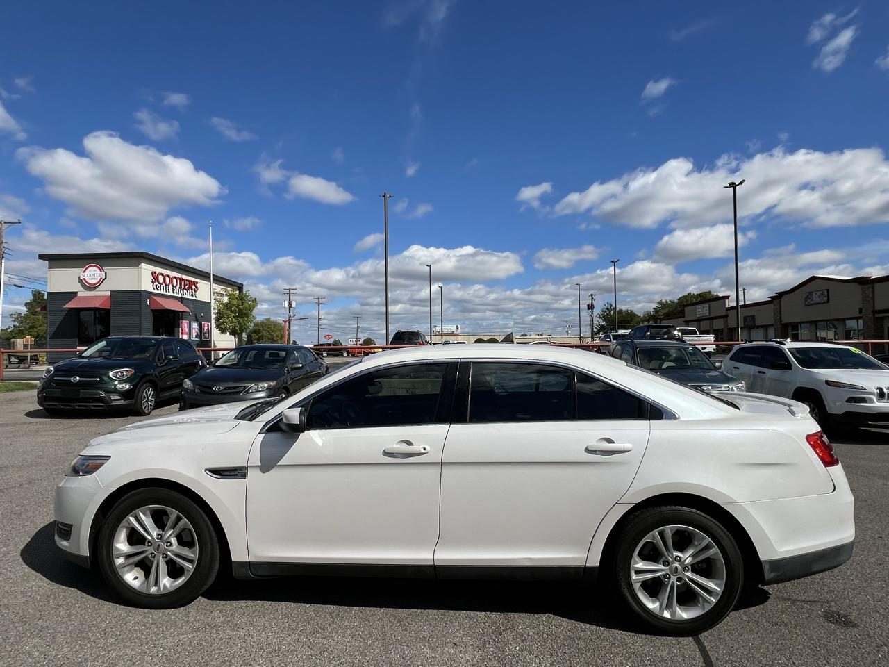 Ford Taurus SEL FWD 2013