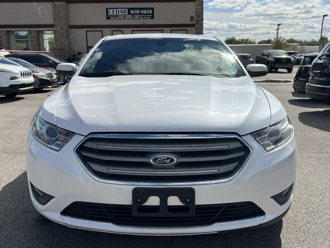 Ford Taurus SEL FWD 2013