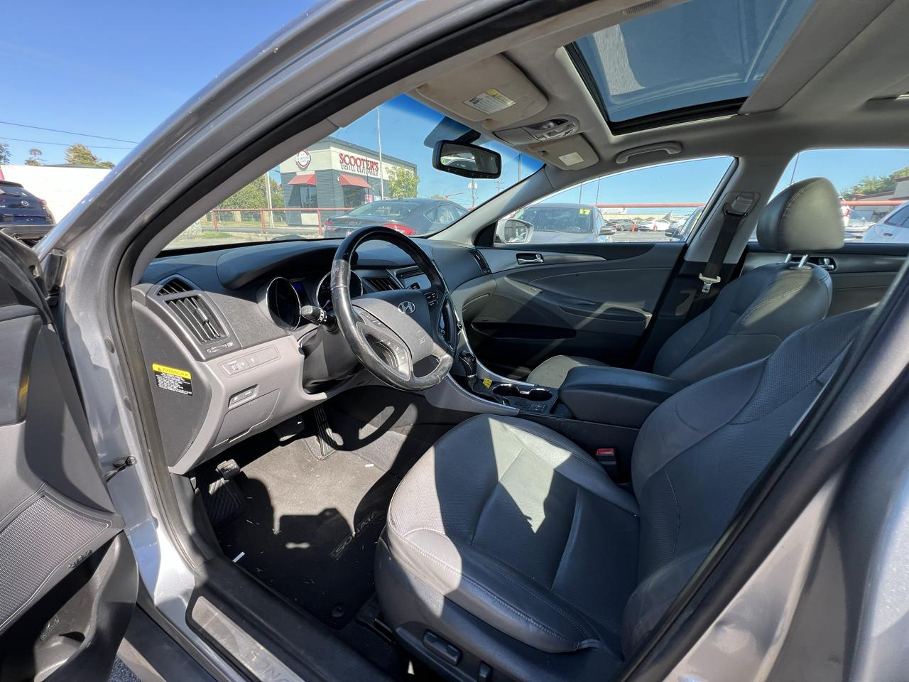 Hyundai Sonata Hybrid Sedan 2015