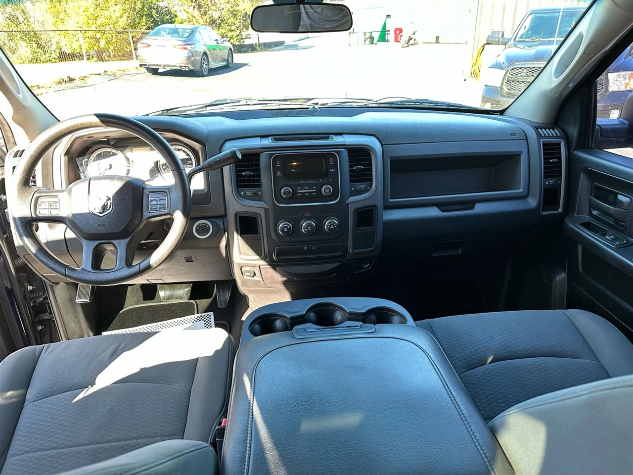 RAM 1500 Tradesman Quad Cab 2WD 2013