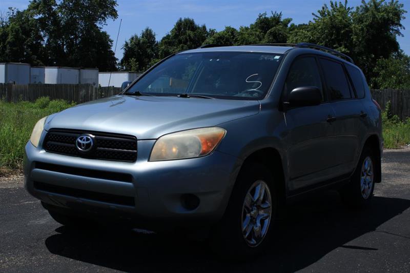 Toyota RAV4 Base I4 4WD with 3rd Row 2007