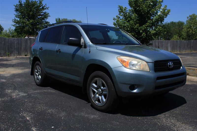 Toyota RAV4 Base I4 4WD with 3rd Row 2007