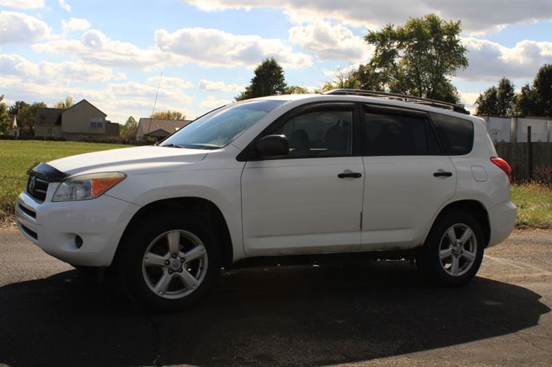 Toyota RAV4 Base I4 4WD 2006