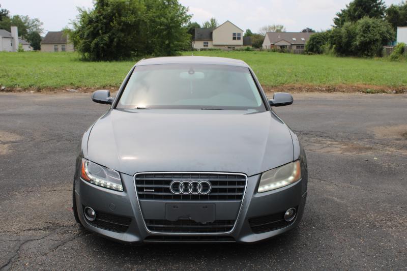 Audi A5 Coupe 2.0T quattro Tiptronic 2012