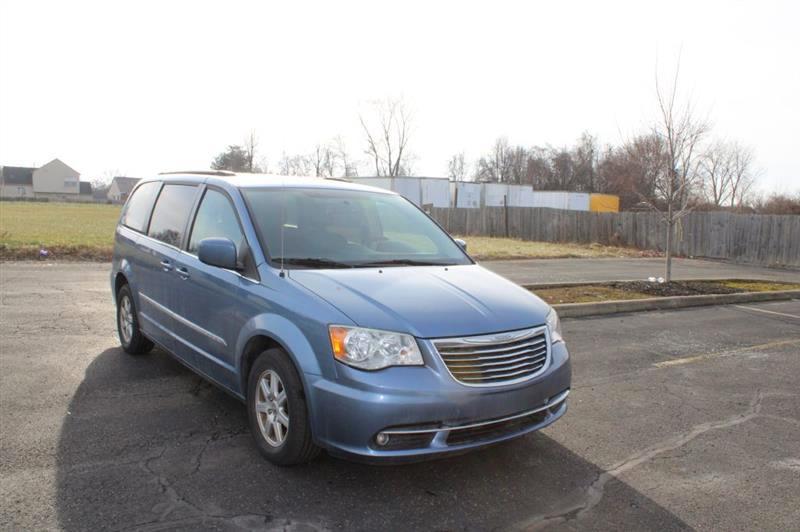 Chrysler Town & Country Touring 2012