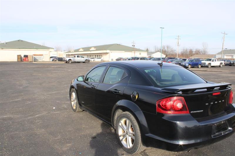 Dodge Avenger Mainstreet 2011