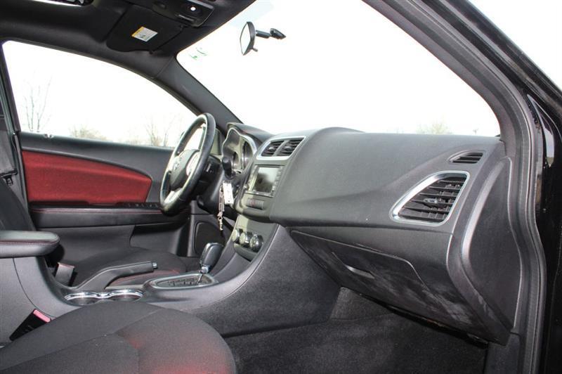 Dodge Avenger Mainstreet 2011