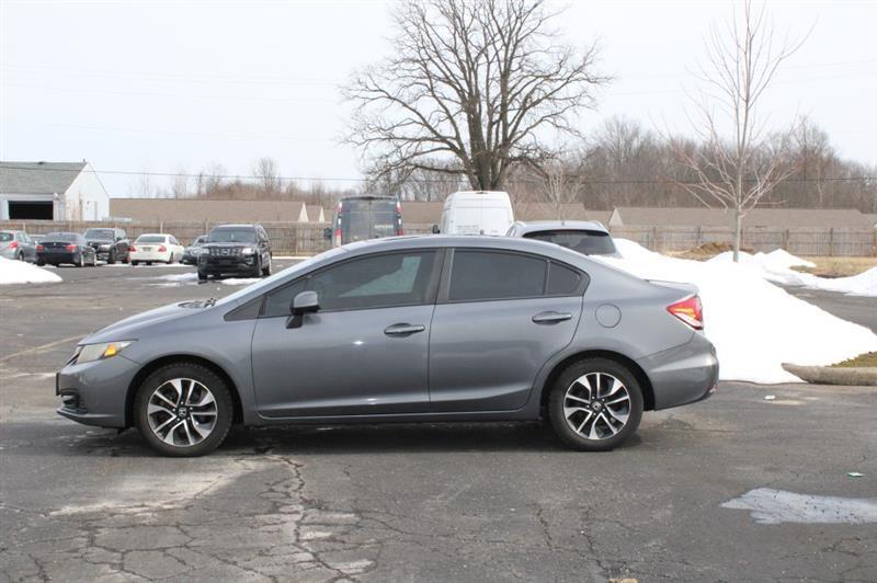 Honda Civic EX Sedan 5-Speed AT 2013
