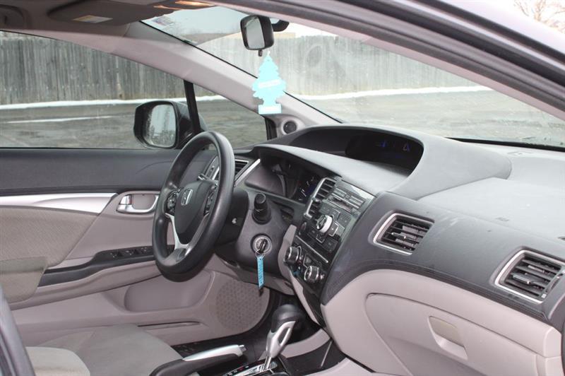Honda Civic EX Sedan 5-Speed AT 2013