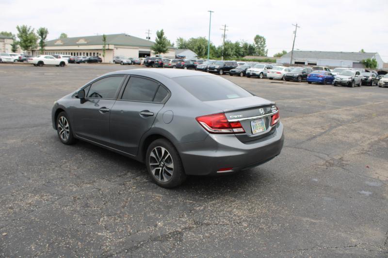 Honda Civic EX Sedan 5-Speed AT 2013