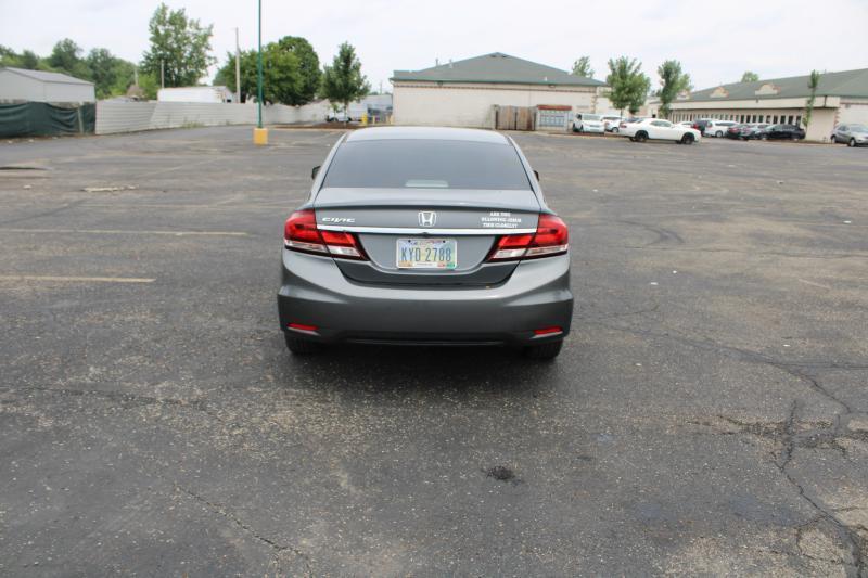 Honda Civic EX Sedan 5-Speed AT 2013