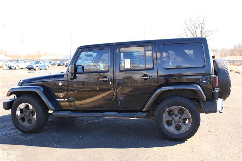 Jeep Wrangler Unlimited Sahara 4WD 2012