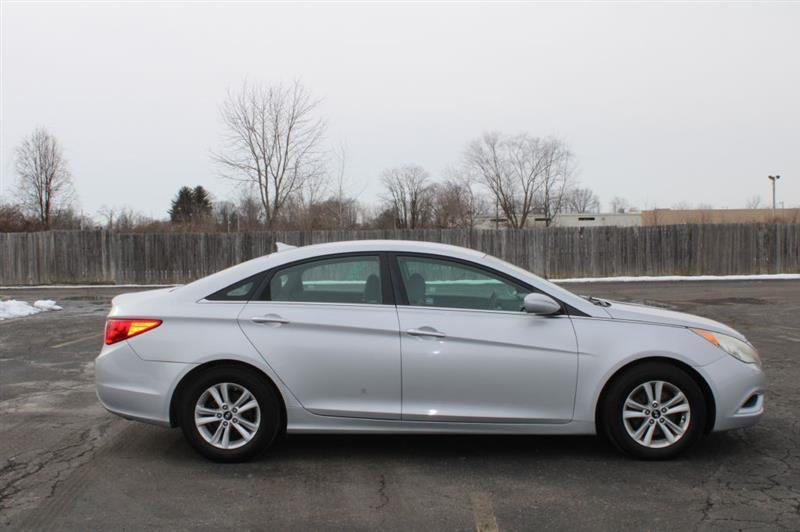 Hyundai Sonata GLS Auto 2011