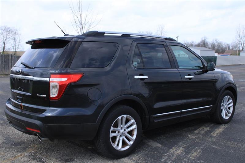 Ford Explorer XLT FWD 2014