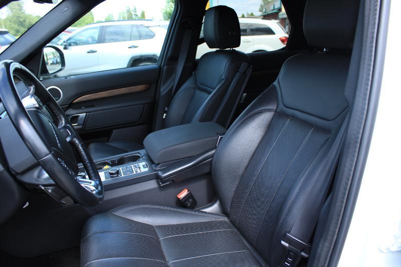 Land Rover Discovery SE 2018