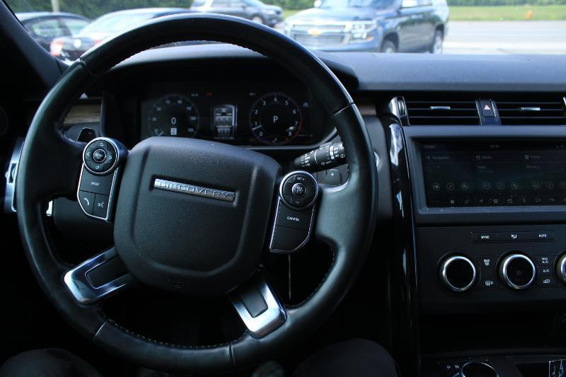 Land Rover Discovery SE 2018